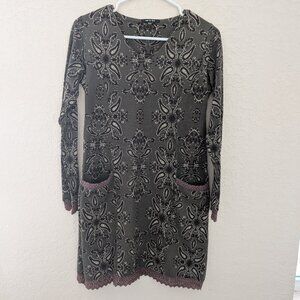 Yak and Yeti Paisley Lace Long Sleeved Dress with Pockets Size S